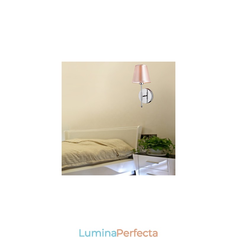 Lampă de perete cu design simplu, în lumină caldă