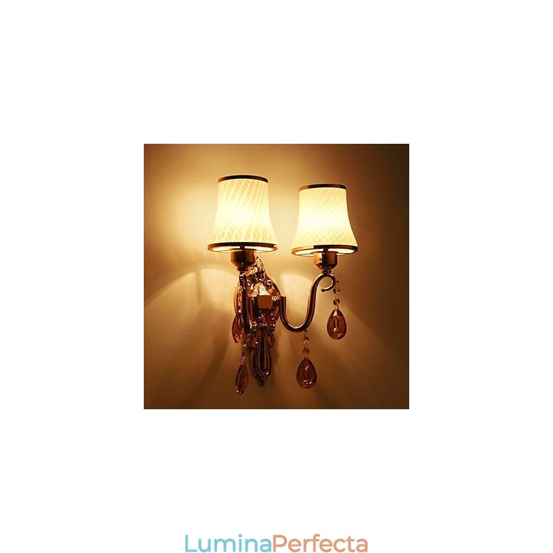 Funcție galvanizată modernă și contemporană pentru protecția ochilor cu cristal. Lumină ambientală