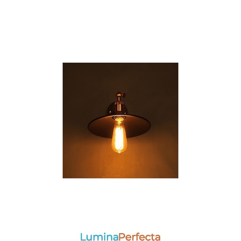 Caracteristică de pictură rustică tradițională, clasică, rustică, pentru brațul oscilant. Lumină ambientală. Aplice de perete