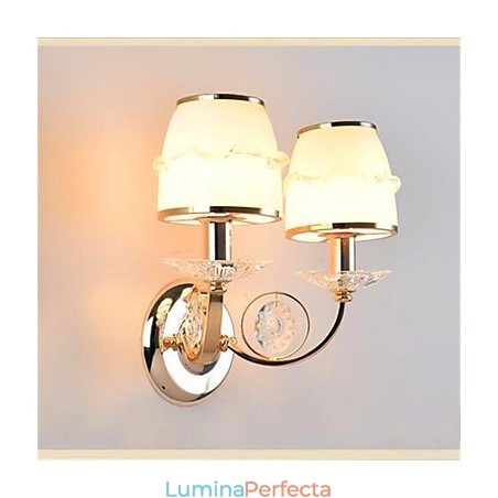 Caracteristică modernă și contemporană galvanizată pentru protecția ochilor cu braț oscilant de cristal. Lumină ambientală Caracteristică modernă și contemporană galvanizată pentru protecția ochilor cu braț oscilant de cristal. Lumină ambientală