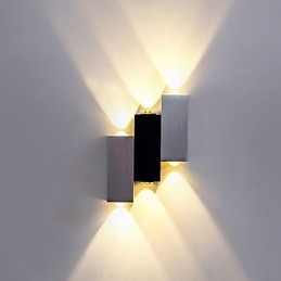 Caracteristică modernă și contemporană periată pentru lumină ambientală. Aplique de perete cu montare încasată
