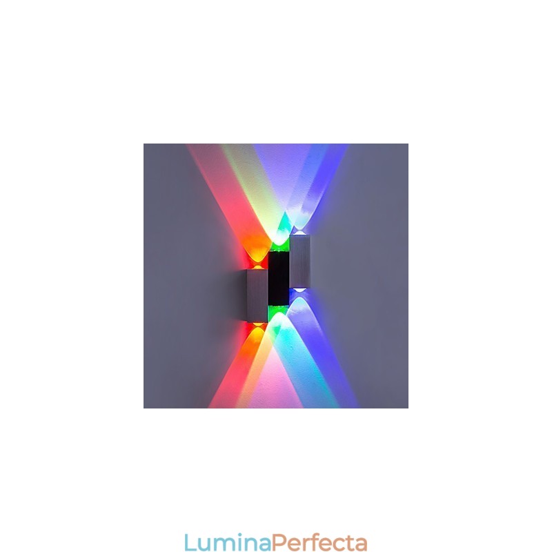 Caracteristică modernă și contemporană periată pentru lumină ambientală. Aplique de perete cu montare încasată