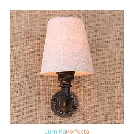 Caracteristică din alamă rustic Lodge pentru aplice de perete cu lumină ambientală Caracteristică din alamă rustic Lodge pentru aplice de perete cu lumină ambientală