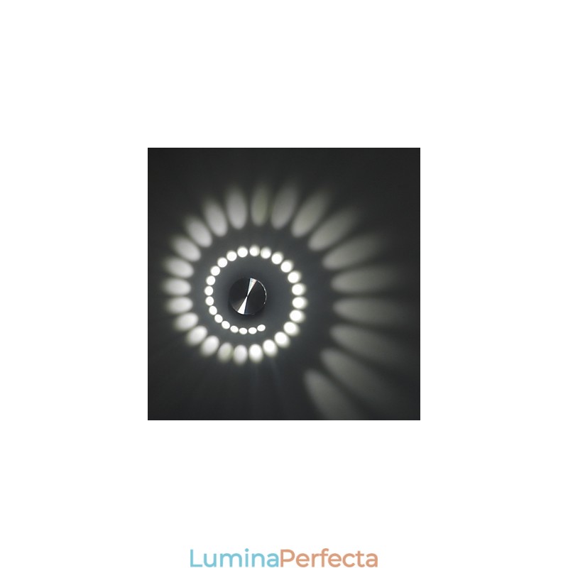 Lampă de perete modernă din aluminiu integrată