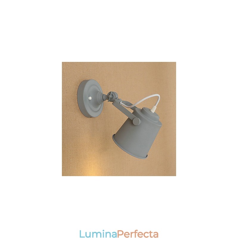 Aplică de perete din oțel vopsit Dumb Black American Coffee Decoration Lumină de perete retro Lampă cu sabie pe perete