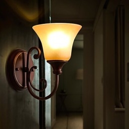 Caracteristică modernă și contemporană cu finisaj cu oxid negru pentru aprinderi de perete cu braț basculant în stil mini