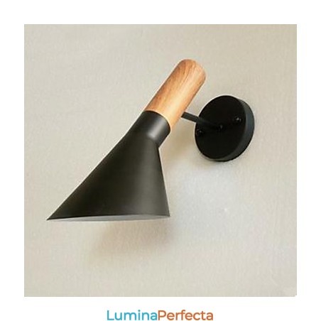 Lampa de Perete Moderna Simpla Sufragerie Pat Fier Forjat Imitatie Lemn Lampa de Perete Moderna Simpla Sufragerie Pat Fier Forjat Imitatie Lemn