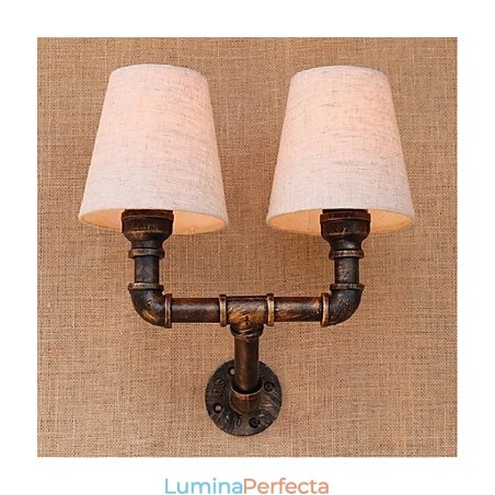 Caracteristică din alamă rustic Lodge pentru aplice de perete cu lumină ambientală Caracteristică din alamă rustic Lodge pentru aplice de perete cu lumină ambientală