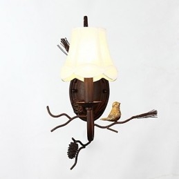 Lampă de perete din metal vintage nord-american cu pasăre din rășină și lampă de perete cu con de pin potrivită pentru lumina de perete din sufragerie