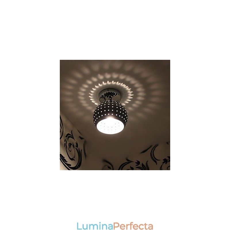 Minge poroasă creativă Reflecție estetică Absorb lumina din dom Lampă din fier forjat