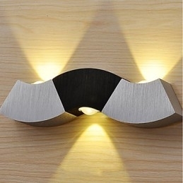 Caracteristică modernă și contemporană pentru lumina ambientală în stil mini
