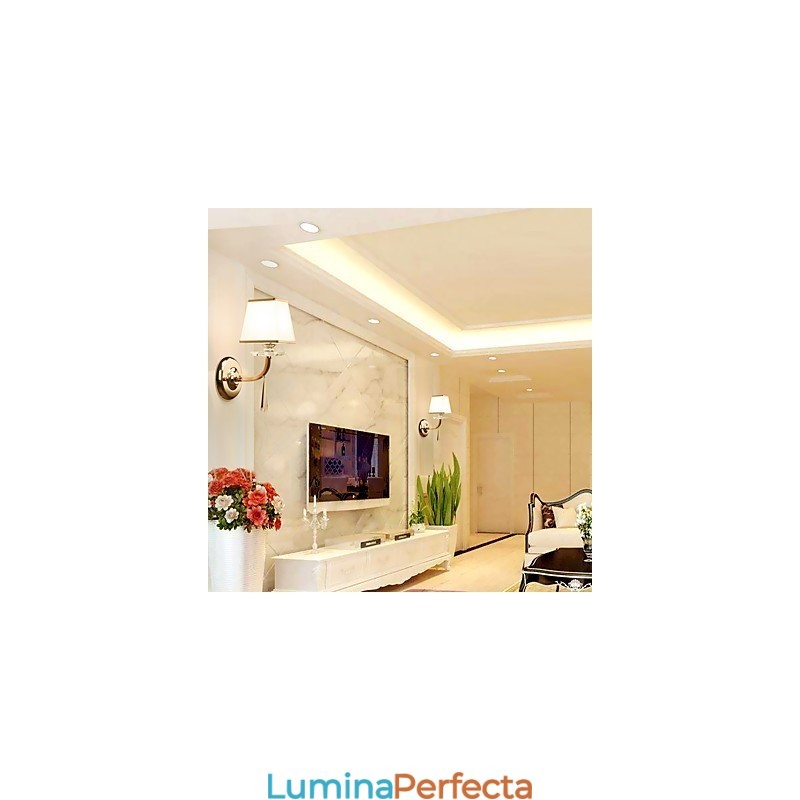 Caracteristică modernă și contemporană galvanizată pentru lumina ambientală de cristal Aplice de perete