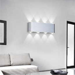 Lampă de perete modernă din aluminiu integrată