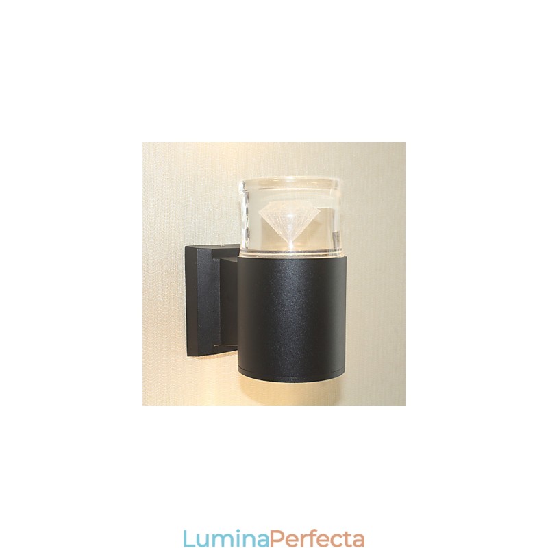 Funcție simplă integrată pentru lumina ambientală Aplice de perete