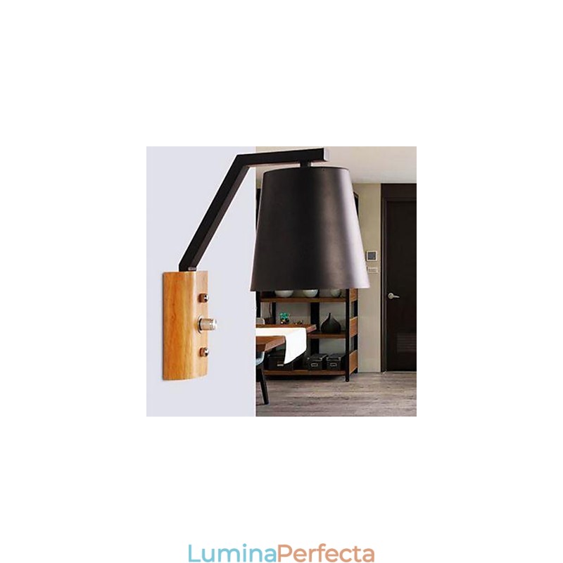 Personalitate creativă, lemn cald, fier, comutator lampă pentru pat cu studiu nordic pe coridor