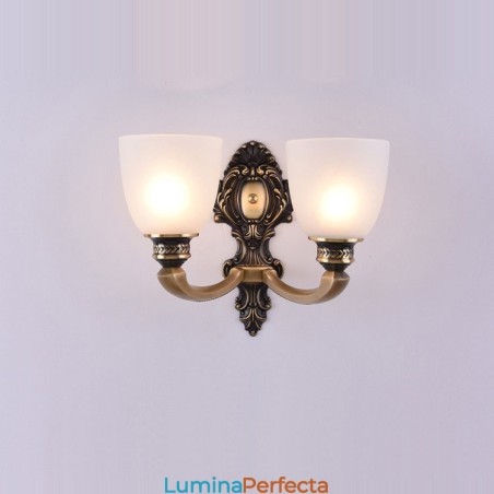 Alamă pură, luxoasă, rustică, retro, alamă, epocă, 2 lumini, lumânări, cu abajururi de sticlă, specială pentru hotel, birou, showroom, living, sufragerie Alamă pură, luxoasă, rustică, retro, alamă, epocă, 2 lumini, lumânări, cu abajururi de sticlă, specială pentru hotel, birou, showroom, living, sufragerie