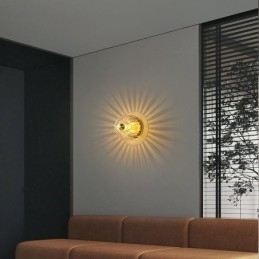 Iluminat de perete modern cu abajur din sticlă transparentă