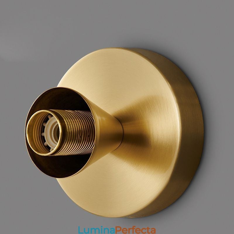 Iluminat de perete modern cu abajur din sticlă transparentă