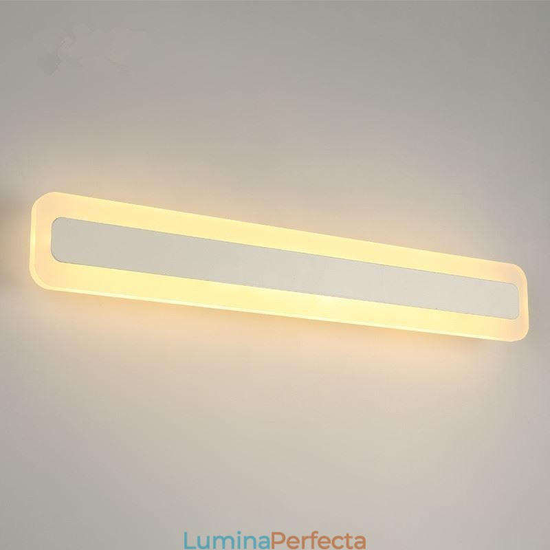 Oglindă de perete nouă, modernă, cosmetică, acrilic, pentru baie