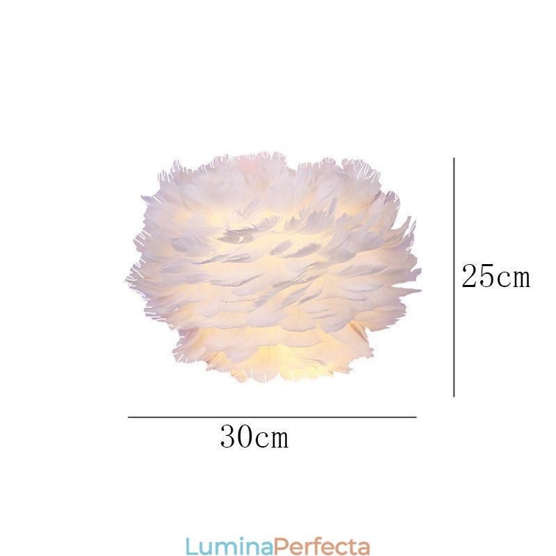 Lampă decorativă de perete cu pene creative