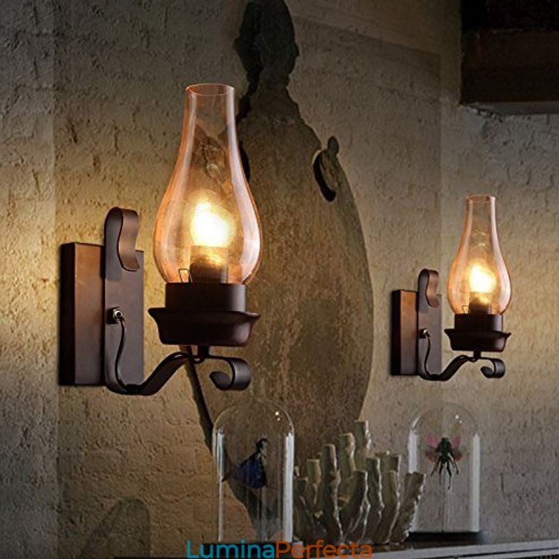 Aplică de perete vintage din fier forjat cu o singură lumină