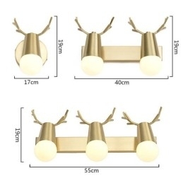 Lampă de perete din alamă nordică cu oglindă