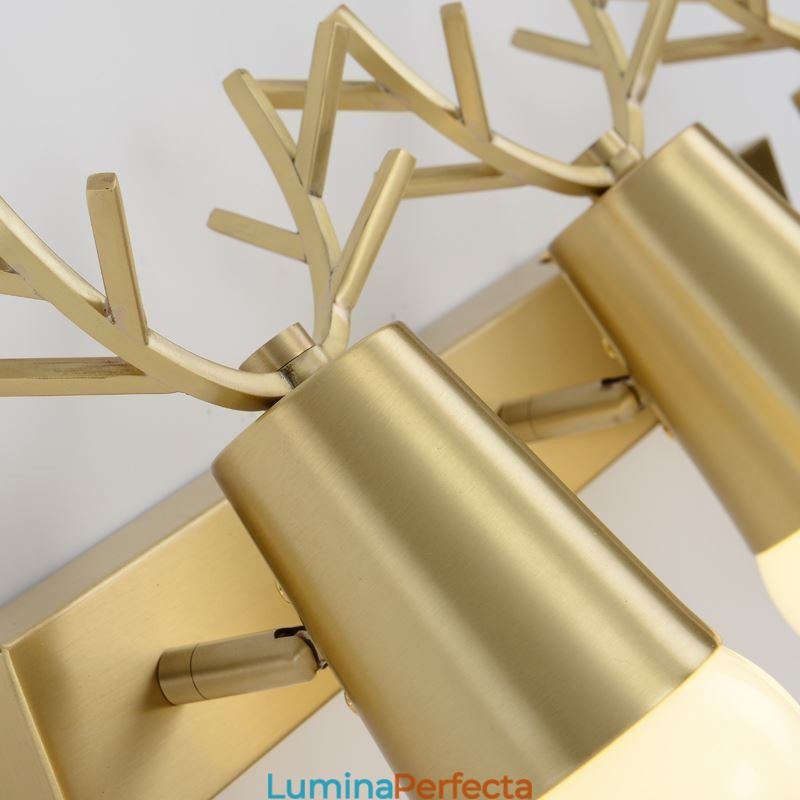 Lampă de perete din alamă nordică cu oglindă