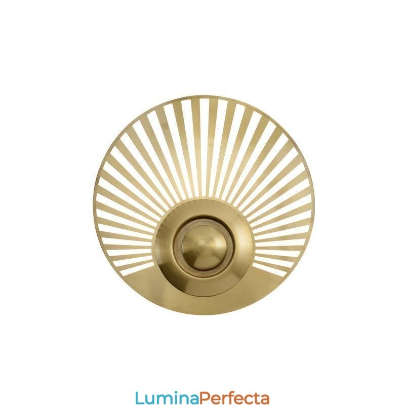 Lampă de perete din alamă nordică scobită în formă rotundă