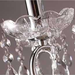 Candelabru tradițional din metal cromat din cristal