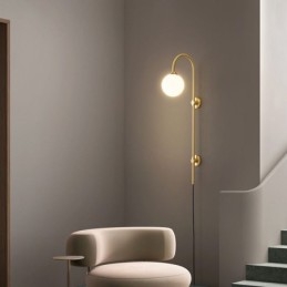 Aplic modern de perete auriu periat