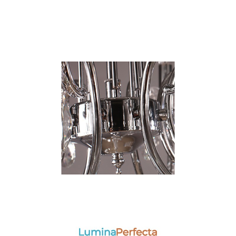 Candelabru tradițional din metal cromat din cristal