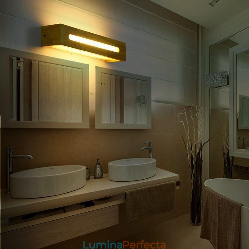 Lampă de perete modernă din lemn. Lumini de intrare pentru culoar