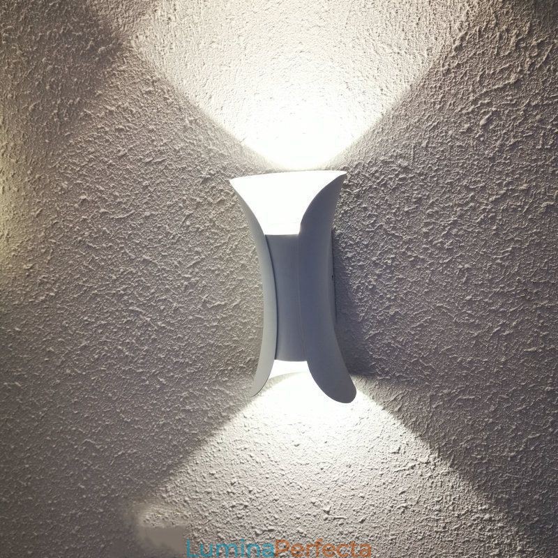 Aplică modernă, impermeabilă, pentru curte, balcon, coridor