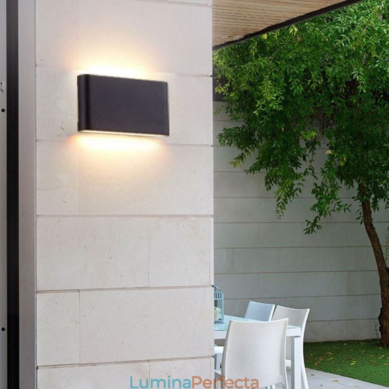 Aplică de perete impermeabilă, modernă, simplă, din aluminiu, pentru interior