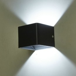 Lampă de perete din aluminiu pentru balcon cu montare la suprafață