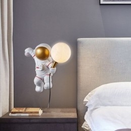 Lampă de perete modernă Astronaut Creativ din rășină pentru copii