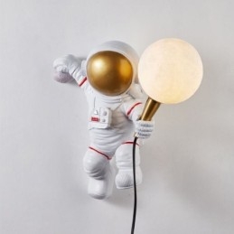 Lampă de perete modernă Astronaut Creativ din rășină pentru copii