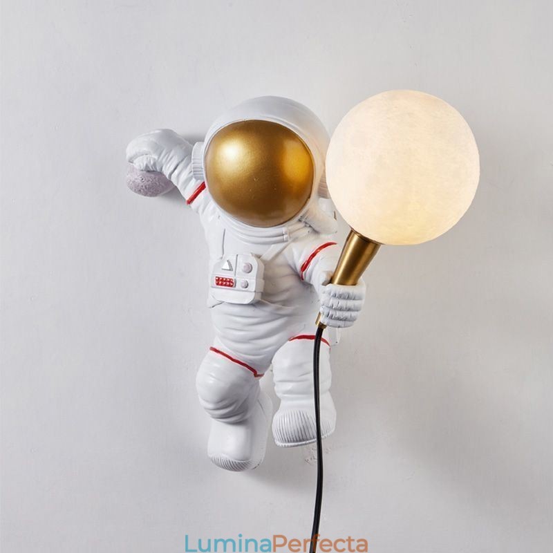 Lampă de perete modernă Astronaut Creativ din rășină pentru copii