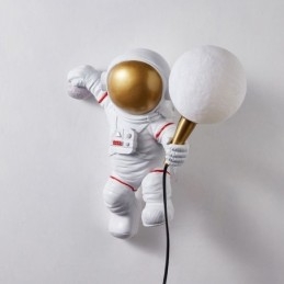 Lampă de perete modernă Astronaut Creativ din rășină pentru copii