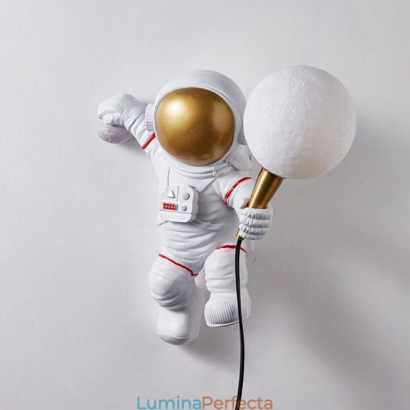 Lampă de perete modernă Astronaut Creativ din rășină pentru copii