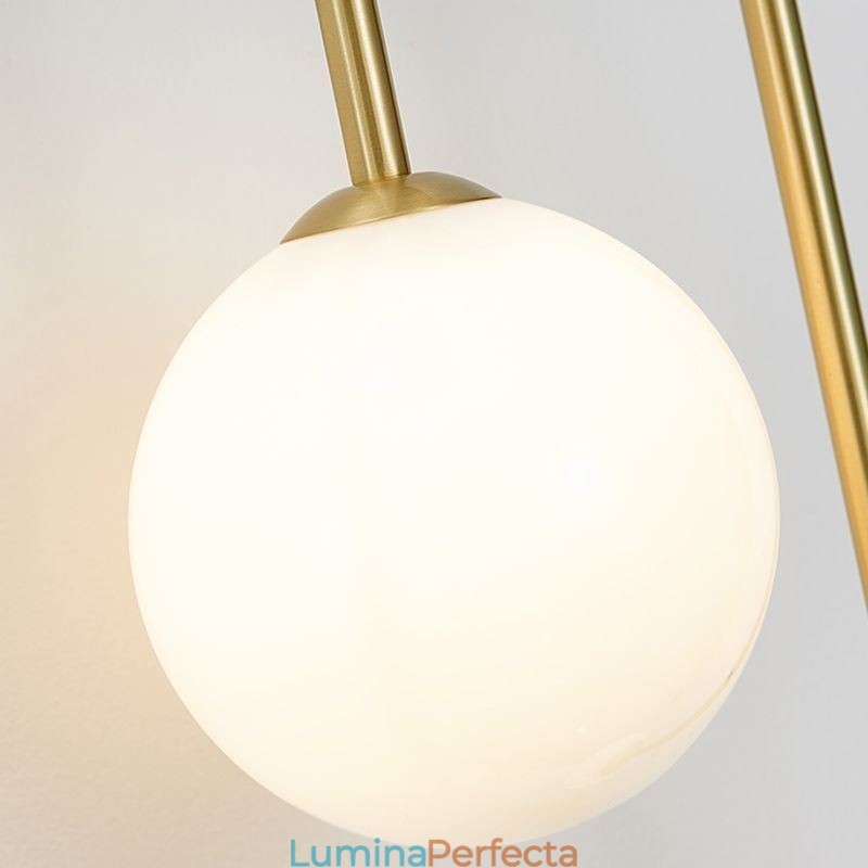 Lampă de perete din sticlă Globe Applique modernă din alamă