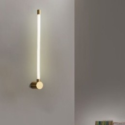 Lampă de perete modernă cu bandă acrilică din alamă