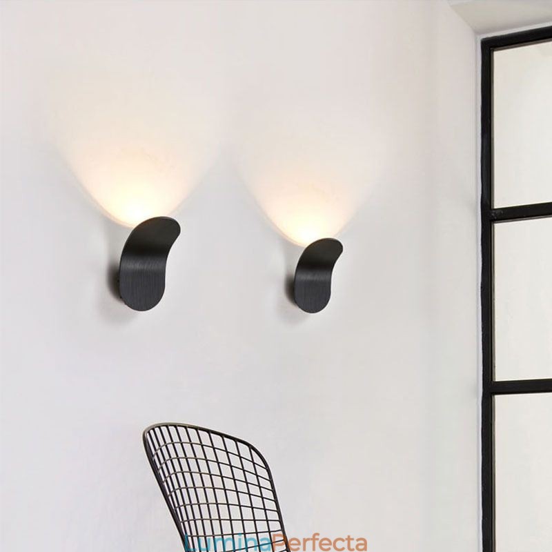 Lampă de perete minimalistă din aluminiu
