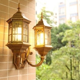 Lampă europeană de perete de exterior, dublă, rezistentă la apă