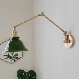 Lampă de perete modernă cu abajur din sticlă
