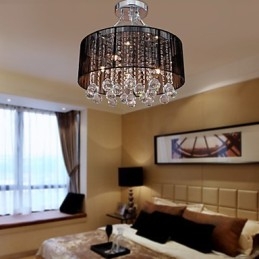Montaj modern de cristal cu abajur din material negru cu 5 lumini