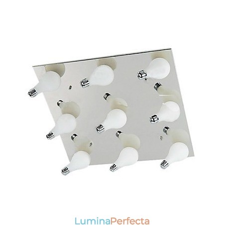 Montaj modern cu 9 lumini pătrate (bază bec G4) Montaj modern cu 9 lumini pătrate (bază bec G4)