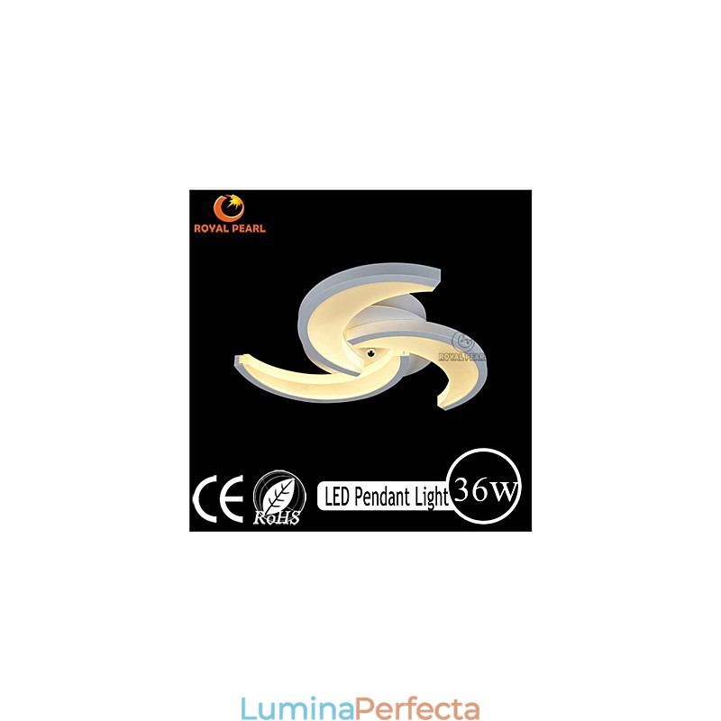 Iluminat candelabru din acril de interior