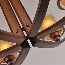 Candelabru din metal cu pictură în stil retro clasic tradițional