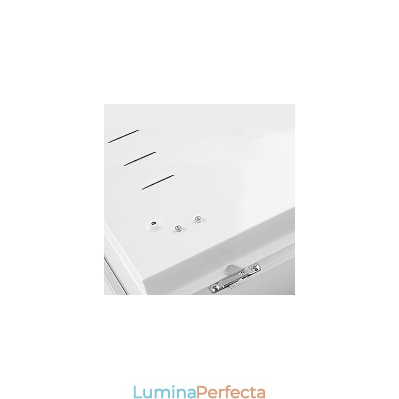 Plafoniera cu design decorativ modern și contemporan